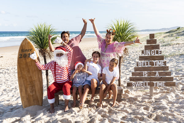 Santa On The Beach photo session PEREGIAN BEACH      🚫(no dogs)🚫